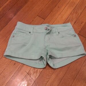 Vintage Mint Green Women's Shorts